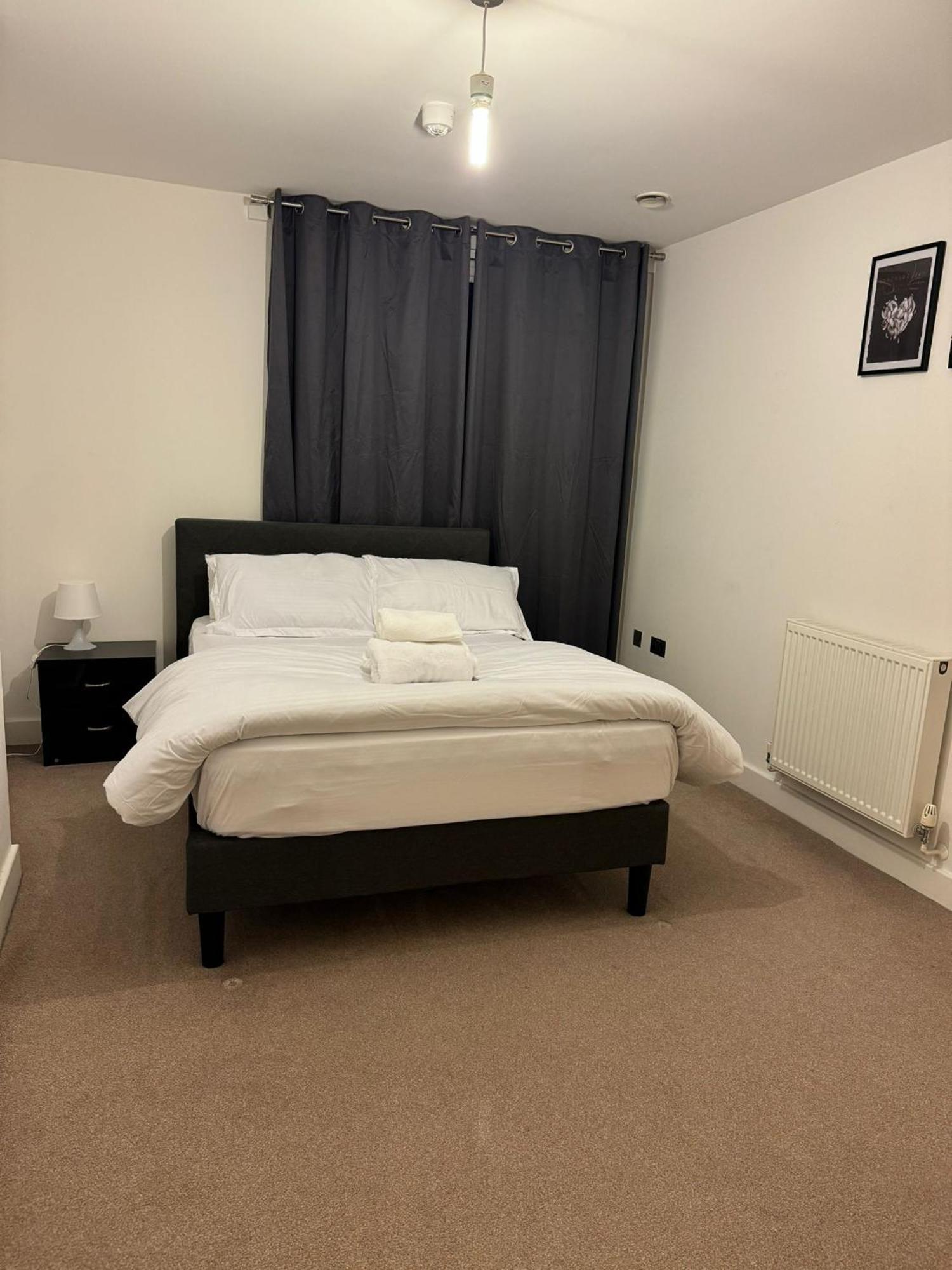 Spacious 2 Bedrooms Apartment In Stratford Londra Exterior foto